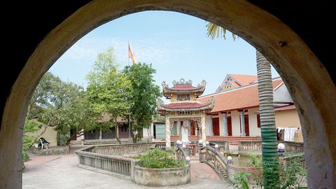 Bảo vật lưu lạc của nhà chùa: Chuông vua - Ảnh 2. Bảo vật lưu lạc của nhà chùa: Chuông vua - Ảnh 2.