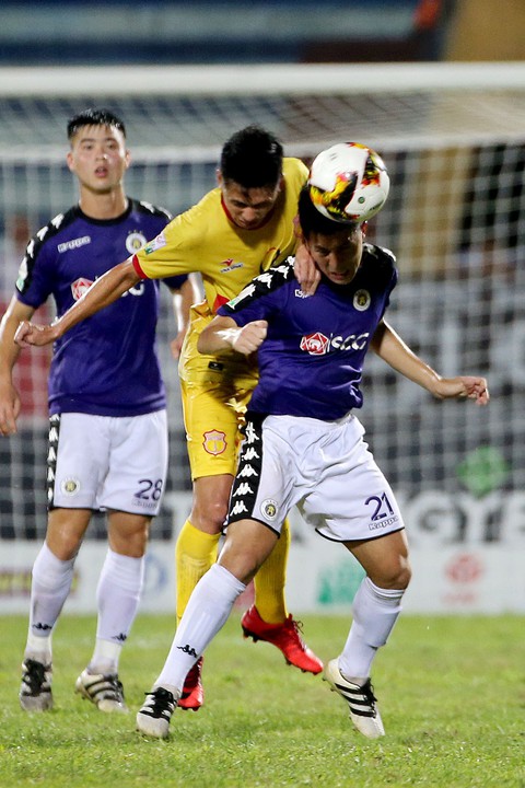 Hà Nội - Nam Định 3-3: Kịch tính thú vị - Ảnh 1. Hà Nội - Nam Định 3-3: Kịch tính thú vị - Ảnh 1.
