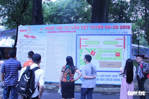 Từ Tây Bắc xuống thủ đô nghe xét tuyển - Ảnh 3. Từ Tây Bắc xuống thủ đô nghe xét tuyển - Ảnh 3.