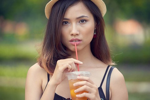 Tại sao mùa hè dễ bị viêm họng? - Ảnh 1. Tại sao mùa hè dễ bị viêm họng? - Ảnh 1.
