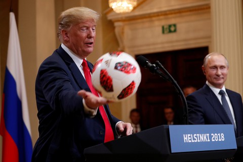 Ông Trump: Cần tìm cách hợp tác với Nga - Ảnh 2. Ông Trump: Cần tìm cách hợp tác với Nga - Ảnh 2.