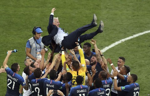 Mưa bàn thắng chung kết World Cup do thủ môn lười biếng của Croatia - Ảnh 1. Mưa bàn thắng chung kết World Cup do thủ môn lười biếng của Croatia - Ảnh 1.