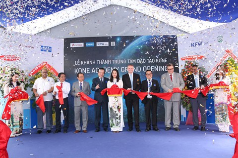 KONE khánh thành trung tâm đào tạo thang máy, thang cuốn tại Việt Nam - Ảnh 1. KONE khánh thành trung tâm đào tạo thang máy, thang cuốn tại Việt Nam - Ảnh 1.
