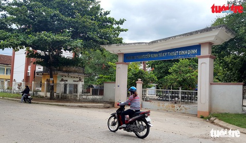 Học 96 ngày, lấy bằng ĐH chính quy (!?) - Ảnh 1. Học 96 ngày, lấy bằng ĐH chính quy (!?) - Ảnh 1.