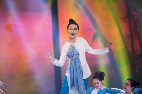 Chọn bảo vệ môi trường, Mỹ Ngọc đăng quang Duyên dáng bolero 2018 - Ảnh 4. Chọn bảo vệ môi trường, Mỹ Ngọc đăng quang Duyên dáng bolero 2018 - Ảnh 4.