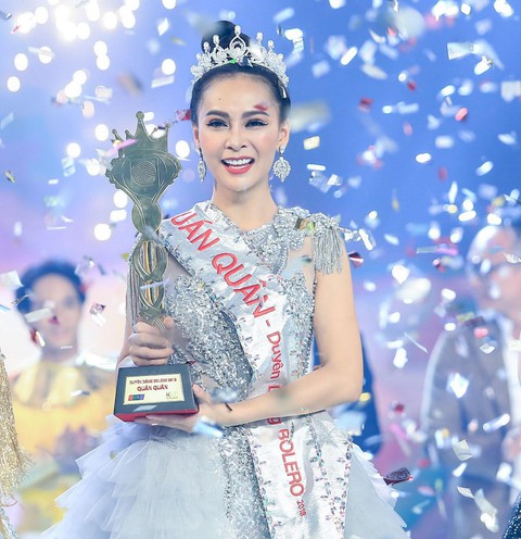 Chọn bảo vệ môi trường, Mỹ Ngọc đăng quang Duyên dáng bolero 2018 - Ảnh 10. Chọn bảo vệ môi trường, Mỹ Ngọc đăng quang Duyên dáng bolero 2018 - Ảnh 10.