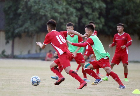 Việt Nam đè bẹp Philippines tại Giải U19 Đông Nam Á - Ảnh 1. Việt Nam đè bẹp Philippines tại Giải U19 Đông Nam Á - Ảnh 1.