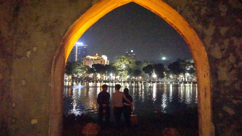 Tháp Rùa - góc nhìn bình yên của Hà Nội - Ảnh 1. Tháp Rùa - góc nhìn bình yên của Hà Nội - Ảnh 1.