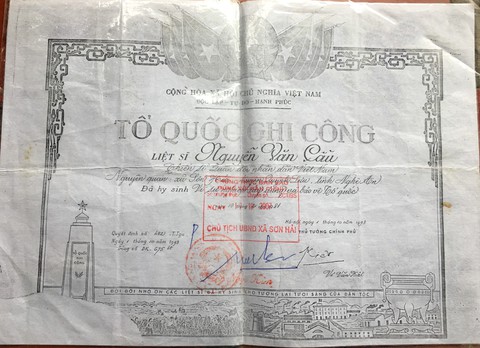 Người về sau giấy báo tử: Chuyến xe định mệnh - Ảnh 2. Người về sau giấy báo tử: Chuyến xe định mệnh - Ảnh 2.