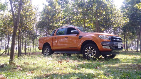 Ford Ranger Wildtrak đợt hàng tới sẽ bị cắt bớt trang bị khi về Việt Nam - Ảnh 1. Ford Ranger Wildtrak đợt hàng tới sẽ bị cắt bớt trang bị khi về Việt Nam - Ảnh 1.