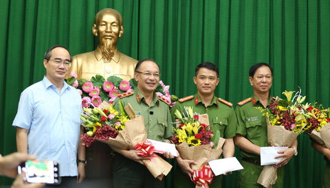 Nghi phạm khủng bố khai thuộc tổ chức phản động nước ngoài - Ảnh 7. Nghi phạm khủng bố khai thuộc tổ chức phản động nước ngoài - Ảnh 7.