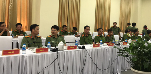 Nghi phạm khủng bố khai thuộc tổ chức phản động nước ngoài - Ảnh 11. Nghi phạm khủng bố khai thuộc tổ chức phản động nước ngoài - Ảnh 11.