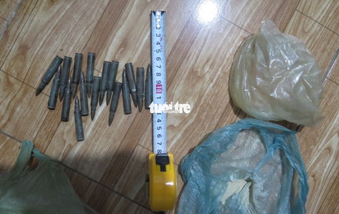Bắt 8 nghi phạm khủng bố trụ sở công an phường tại TP.HCM - Ảnh 4. Bắt 8 nghi phạm khủng bố trụ sở công an phường tại TP.HCM - Ảnh 4.