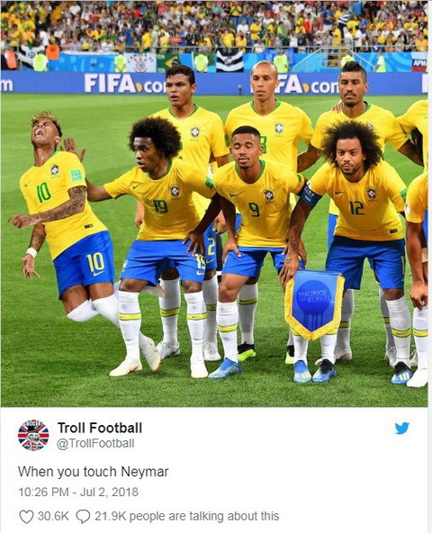 Bốn trận, nằm sân gần 14 phút, Neymar - siêu sao hay siêu kịch sĩ? - Ảnh 2. Bốn trận, nằm sân gần 14 phút, Neymar - siêu sao hay siêu kịch sĩ? - Ảnh 2.