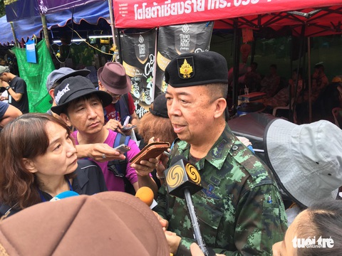 Xuyên đêm cứu đội bóng Thái Lan, một thành viên cứu hộ thiệt mạng - Ảnh 3. Xuyên đêm cứu đội bóng Thái Lan, một thành viên cứu hộ thiệt mạng - Ảnh 3.