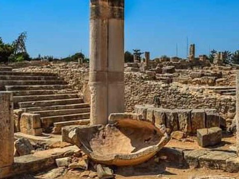 Phát hiện mộ cổ tập thể thuộc nền văn minh Inca ở Peru - Ảnh 1. Phát hiện mộ cổ tập thể thuộc nền văn minh Inca ở Peru - Ảnh 1.