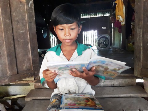 Ước mơ của hai cậu học trò miền núi Bắc Trà My - Ảnh 5. Ước mơ của hai cậu học trò miền núi Bắc Trà My - Ảnh 5.