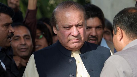 Cựu thủ tướng Pakistan bị tù 10 năm vì các tội liên đới Hồ sơ Panama - Ảnh 1. Cựu thủ tướng Pakistan bị tù 10 năm vì các tội liên đới Hồ sơ Panama - Ảnh 1.