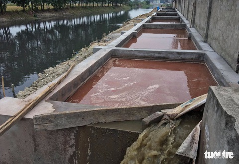 Kênh thủy lợi qua 3 tỉnh phía Bắc ‘thoi thóp’ vì mạnh ai nấy xả thải - Ảnh 3. Kênh thủy lợi qua 3 tỉnh phía Bắc ‘thoi thóp’ vì mạnh ai nấy xả thải - Ảnh 3.