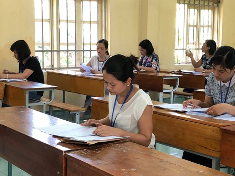 Thêm 1 điểm 10 môn toán thi THPT quốc gia tại Phú Thọ - Ảnh 1. Thêm 1 điểm 10 môn toán thi THPT quốc gia tại Phú Thọ - Ảnh 1.