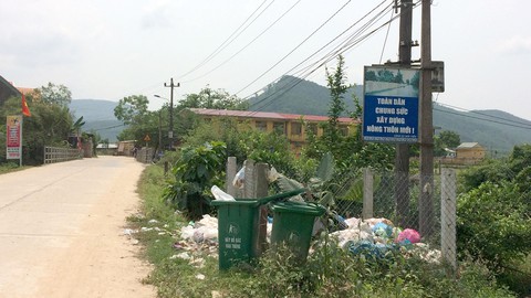 Làm gì để khẩu hiệu không thành lời nói suông? - Ảnh 1. Làm gì để khẩu hiệu không thành lời nói suông? - Ảnh 1.