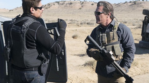 Đầy ắp súng đạn bạo lực và chiêu bẩn trong Sicario 2: Soldado - Ảnh 2. Đầy ắp súng đạn bạo lực và chiêu bẩn trong Sicario 2: Soldado - Ảnh 2.
