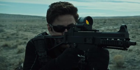 Đầy ắp súng đạn bạo lực và chiêu bẩn trong Sicario 2: Soldado - Ảnh 7. Đầy ắp súng đạn bạo lực và chiêu bẩn trong Sicario 2: Soldado - Ảnh 7.