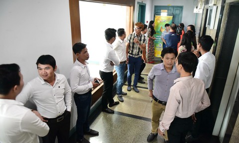 Chuông vàng vọng cổ: Cải lương thiếu người hội đủ thanh sắc để làm đào kép - Ảnh 1. Chuông vàng vọng cổ: Cải lương thiếu người hội đủ thanh sắc để làm đào kép - Ảnh 1.