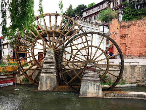 Một mình ở Lệ Giang - cổ trấn ngôn tình - Ảnh 1. Một mình ở Lệ Giang - cổ trấn ngôn tình - Ảnh 1.