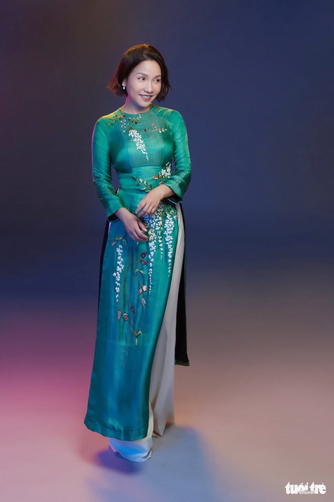Mỹ Linh và dấu cộng của thời gian - Ảnh 1. Mỹ Linh và dấu cộng của thời gian - Ảnh 1.