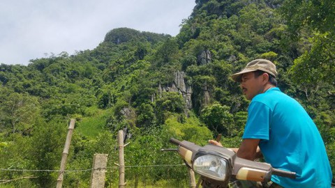 Vệ sĩ của voọc - Ảnh 4. Vệ sĩ của voọc - Ảnh 4.