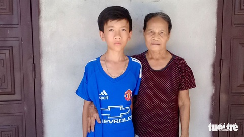 Côi cút giữa đời, hai cánh cò vẫn mạnh mẽ vươn lên - Ảnh 2. Côi cút giữa đời, hai cánh cò vẫn mạnh mẽ vươn lên - Ảnh 2.