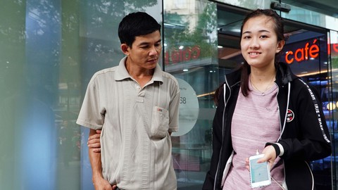 Tiếp sức đến trường: Đi qua biến cố cuộc đời - Ảnh 3. Tiếp sức đến trường: Đi qua biến cố cuộc đời - Ảnh 3.