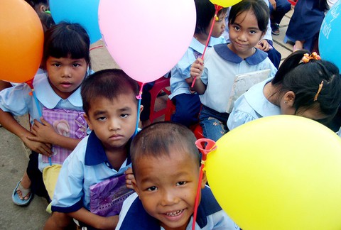 Tựu trường sớm, bắt đầu từ đâu? - Ảnh 1. Tựu trường sớm, bắt đầu từ đâu? - Ảnh 1.