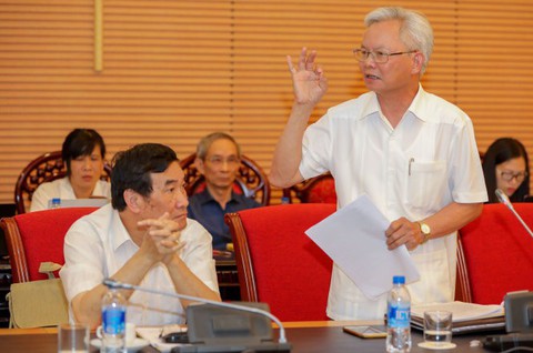 Kiến nghị miễn học phí, bỏ vĩnh viễn biên chế giáo viên - Ảnh 1. Kiến nghị miễn học phí, bỏ vĩnh viễn biên chế giáo viên - Ảnh 1.