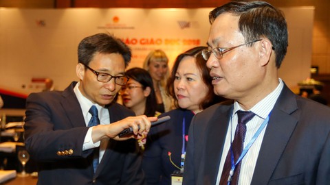 Tự chủ đại học, không thể để các trường tự bơi - Ảnh 3. Tự chủ đại học, không thể để các trường tự bơi - Ảnh 3.