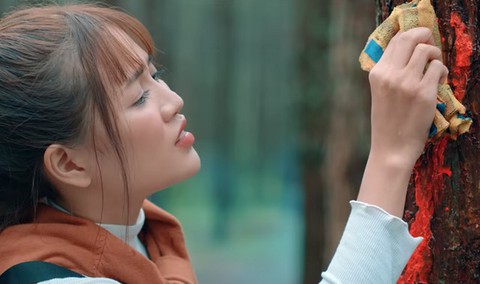 Chuyến đi của thanh xuân và sự giám sát cộng đồng của facebook - Ảnh 1. Chuyến đi của thanh xuân và sự giám sát cộng đồng của facebook - Ảnh 1.