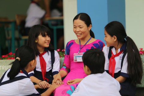 Khát khao dạy của cô giáo coi học trò như bạn - Ảnh 1. Khát khao dạy của cô giáo coi học trò như bạn - Ảnh 1.