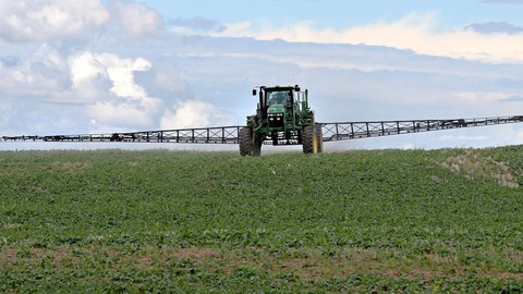 Chất diệt cỏ glyphosate gây ung thư: Khi các bà nội trợ Argentina đi kiện - Ảnh 3. Chất diệt cỏ glyphosate gây ung thư: Khi các bà nội trợ Argentina đi kiện - Ảnh 3.