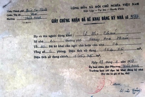 Gần 40 năm ròng rã đi đòi nhà - Ảnh 2. Gần 40 năm ròng rã đi đòi nhà - Ảnh 2.