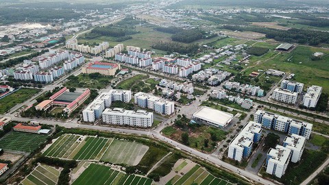Công ăn việc làm quyết định việc an cư - Ảnh 1. Công ăn việc làm quyết định việc an cư - Ảnh 1.