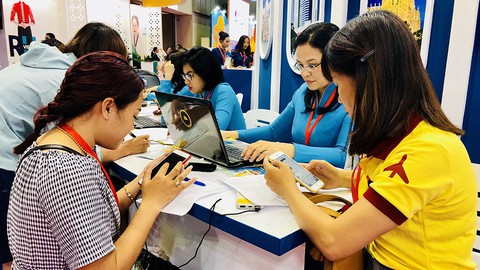 Hiếm vé máy bay tết Kỷ Hợi giá rẻ - Ảnh 1. Hiếm vé máy bay tết Kỷ Hợi giá rẻ - Ảnh 1.
