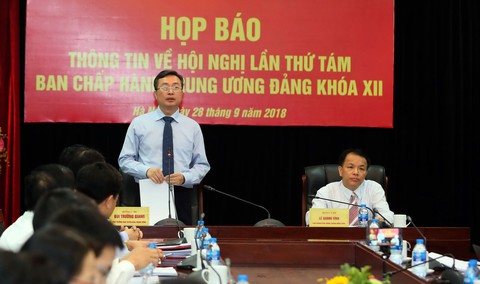 Chuẩn bị chu đáo việc giới thiệu nhân sự chủ tịch nước - Ảnh 1. Chuẩn bị chu đáo việc giới thiệu nhân sự chủ tịch nước - Ảnh 1.