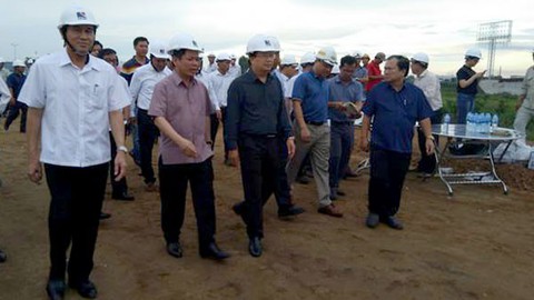 Nguy cơ đình trệ cao tốc Trung Lương - Mỹ Thuận - Ảnh 1. Nguy cơ đình trệ cao tốc Trung Lương - Mỹ Thuận - Ảnh 1.
