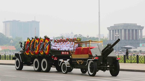 Tiễn biệt Chủ tịch nước Trần Đại Quang - Ảnh 2. Tiễn biệt Chủ tịch nước Trần Đại Quang - Ảnh 2.
