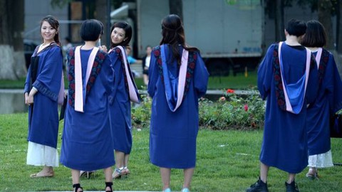 Gần 70% sinh viên đại học Trung Quốc bị quấy rối tình dục - Ảnh 1. Gần 70% sinh viên đại học Trung Quốc bị quấy rối tình dục - Ảnh 1.