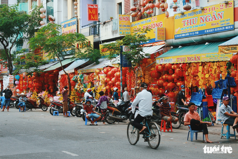 Xúng xính áo dài đón Tết ở làng người Hoa - Ảnh 3. Xúng xính áo dài đón Tết ở làng người Hoa - Ảnh 3.