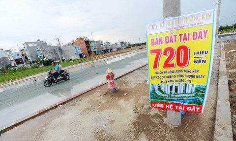 Giá nhà, đất tăng mãi chịu sao thấu - Ảnh 1. Giá nhà, đất tăng mãi chịu sao thấu - Ảnh 1.
