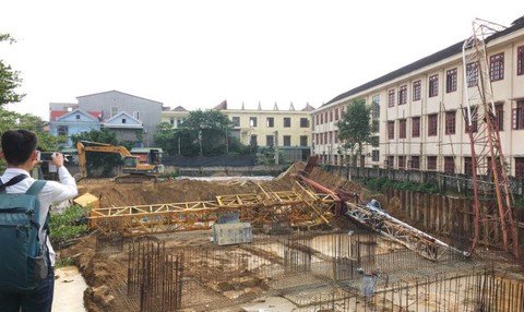 Phạt công trình chung cư từng đổ cần cẩu đè chết nam sinh - Ảnh 1. Phạt công trình chung cư từng đổ cần cẩu đè chết nam sinh - Ảnh 1.