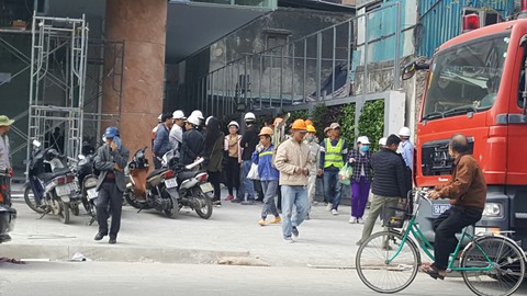 Tòa nhà cao nhất Hải Phòng chưa khánh thành đã cháy - Ảnh 2. Tòa nhà cao nhất Hải Phòng chưa khánh thành đã cháy - Ảnh 2.